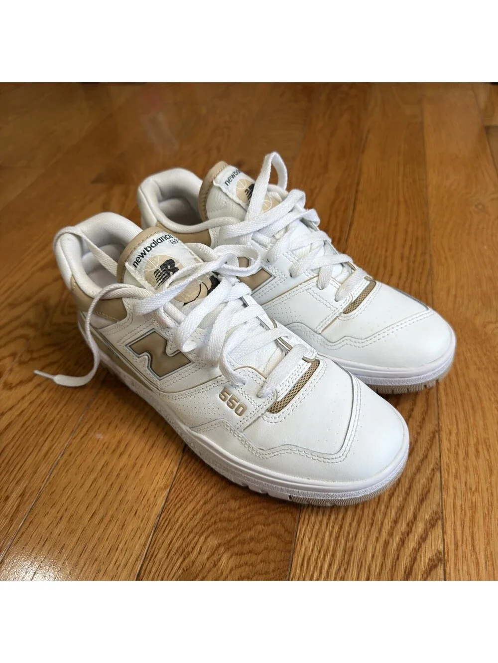 New Balance product pair